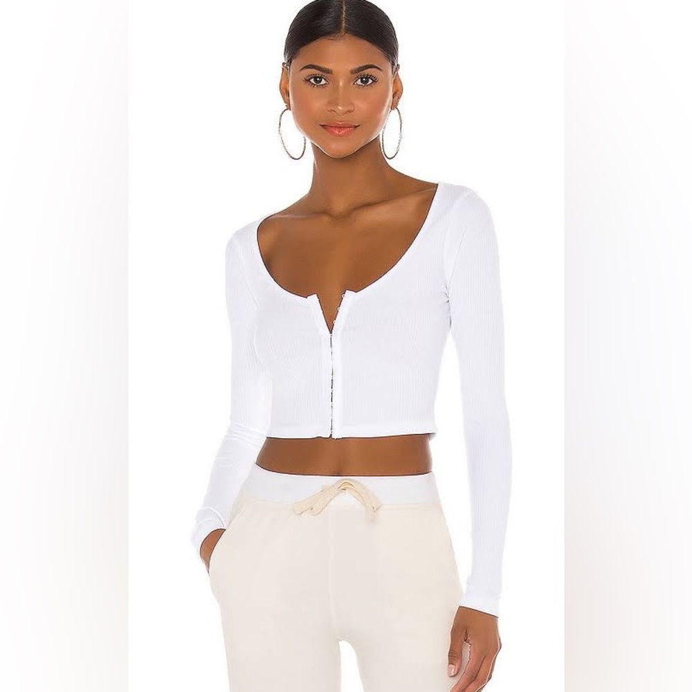 NWT Superdown Jackie Long Sleeve Top in White Size Medium Rib Knit Fabric